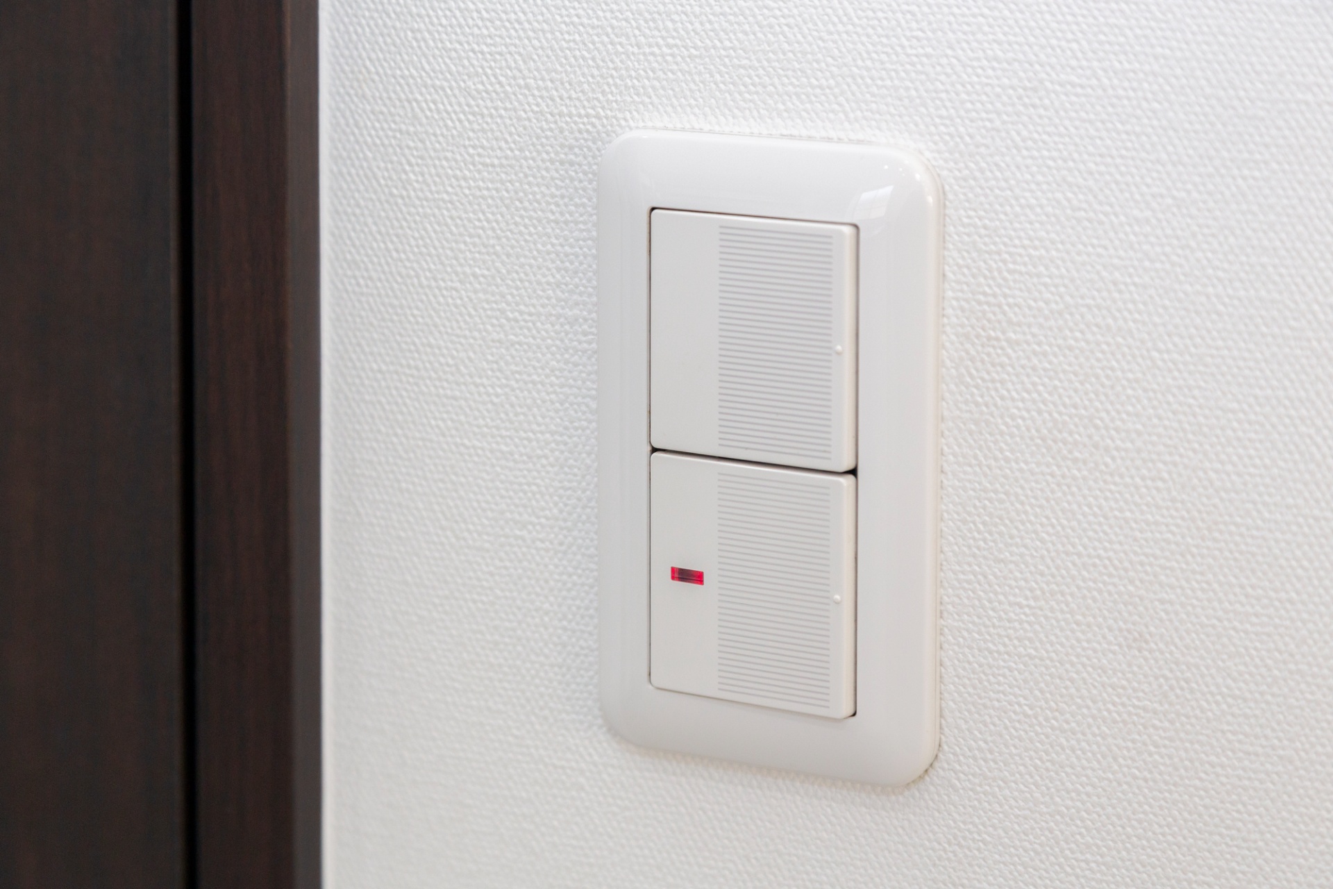 スイッチの交換と増設 | 大阪の電気工事ならAoi電工