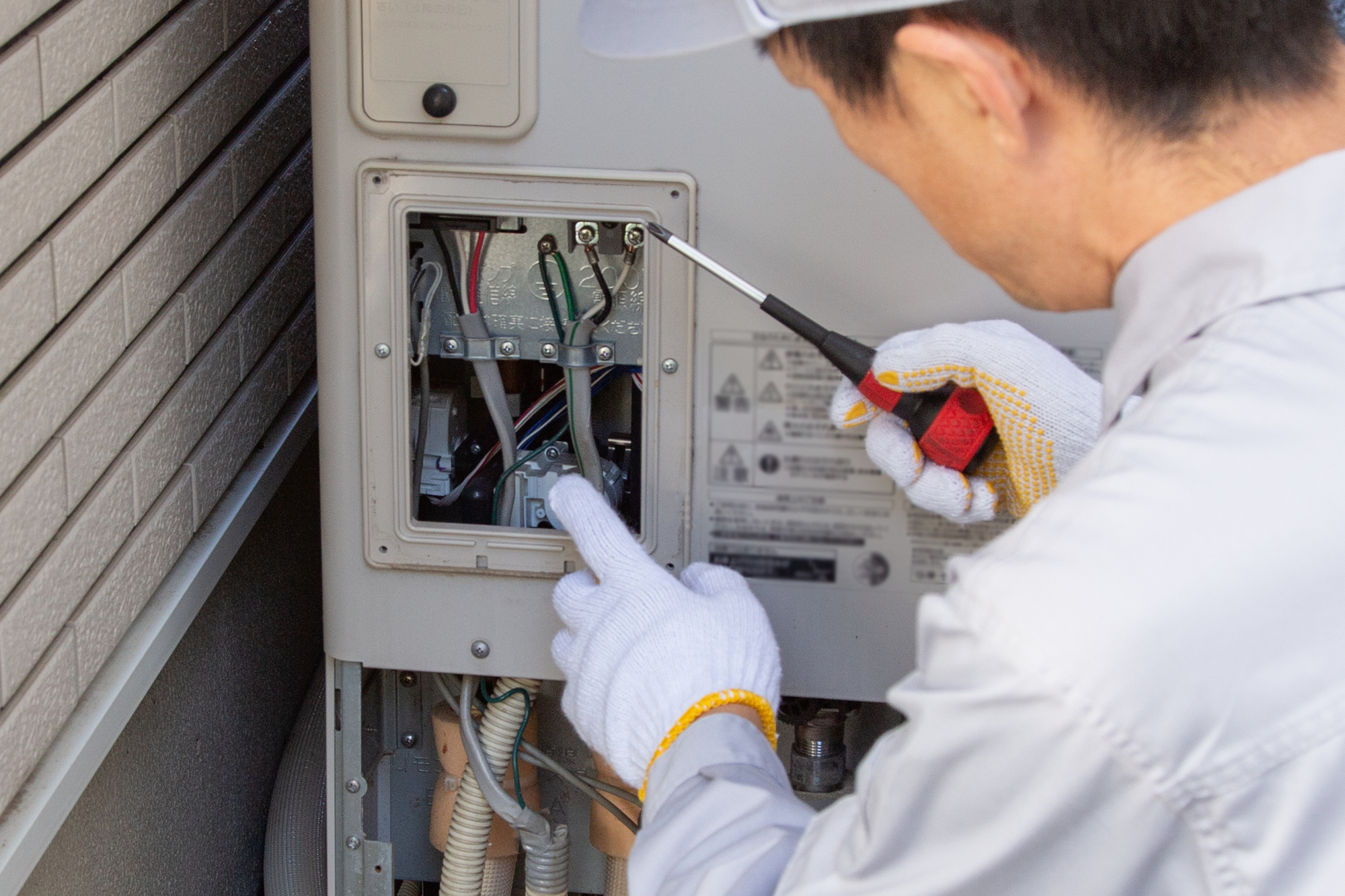 LED照明に変える電気工事
